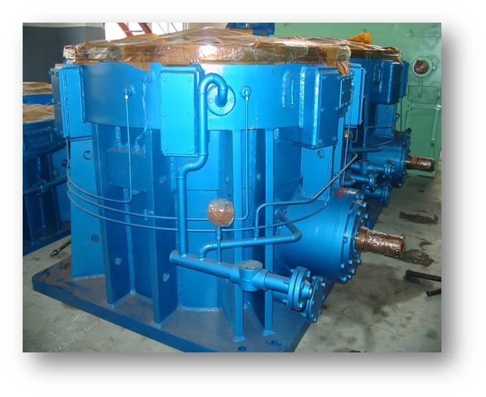 Representative vertical-mill gearbox family imagery; the exact configuration varies by application.